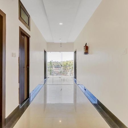 Treebo Hotel Mobi Vip Airport Guwahati Bagian luar foto