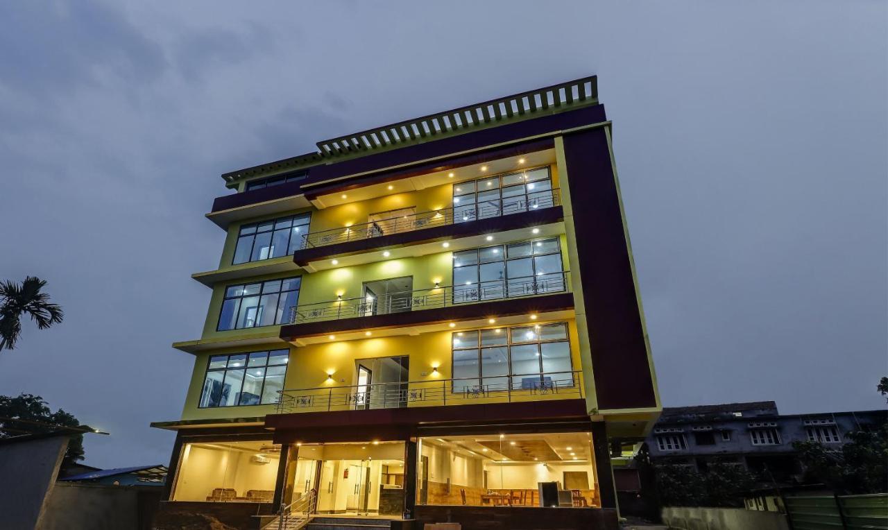 Treebo Hotel Mobi Vip Airport Guwahati Bagian luar foto